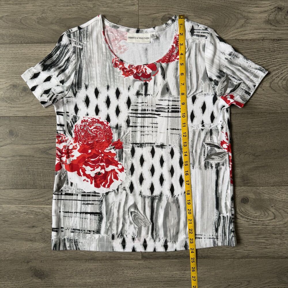 Rebecca Malone Abstract Floral Short Sleeve Blouse - NWT -‎ Size Small - Picture 3 of 6